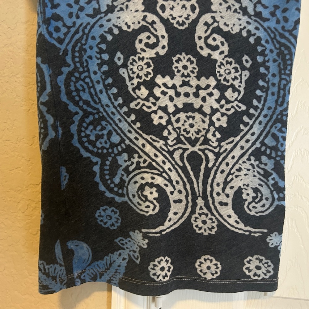 Women’s V-Neck Shirt - Picture 5 of 6